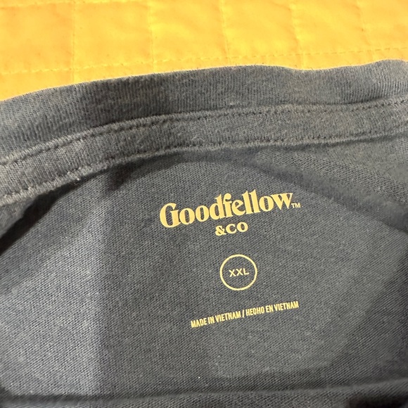 Two long sleeve Goodfellow T shirts - Picture 6 of 6